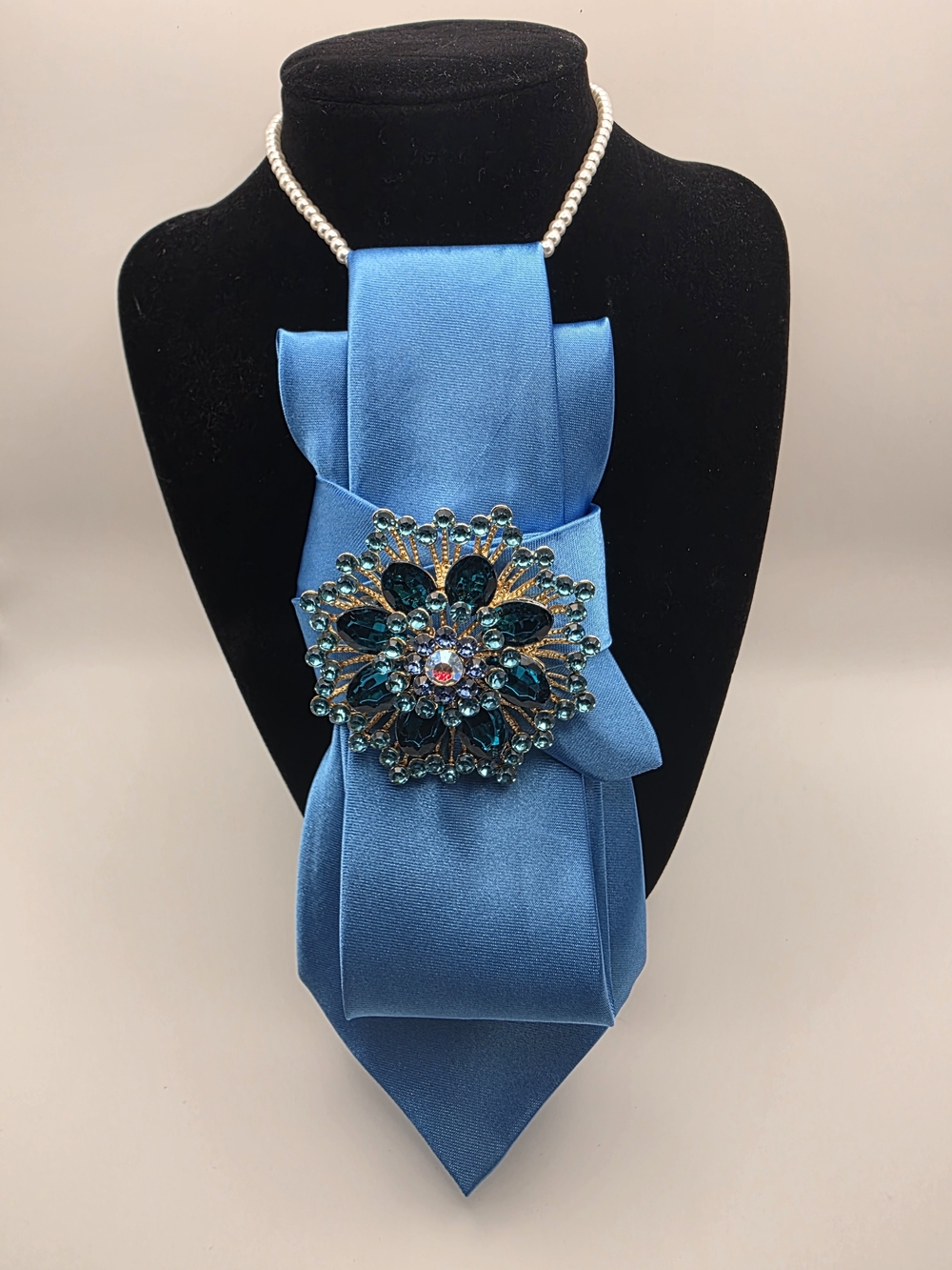 Tie Necklace | Turquoise Satin